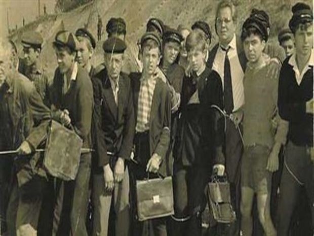 Прозван је и V-3